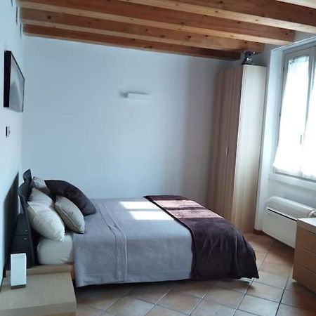 Apartamento Casa Annais In Zona Ospedale, Autodromo, Parco Monza Exterior foto