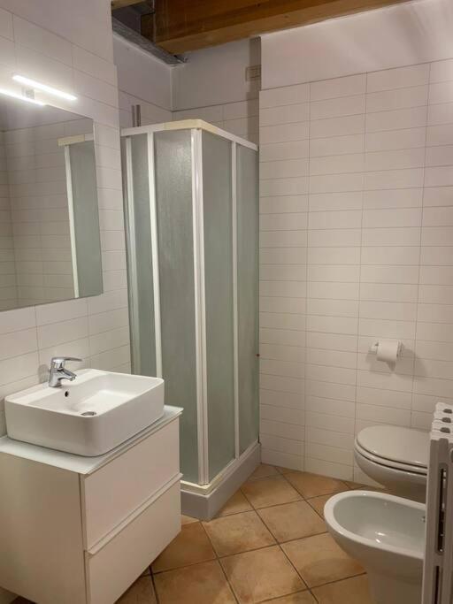 Apartamento Casa Annais In Zona Ospedale, Autodromo, Parco Monza Exterior foto